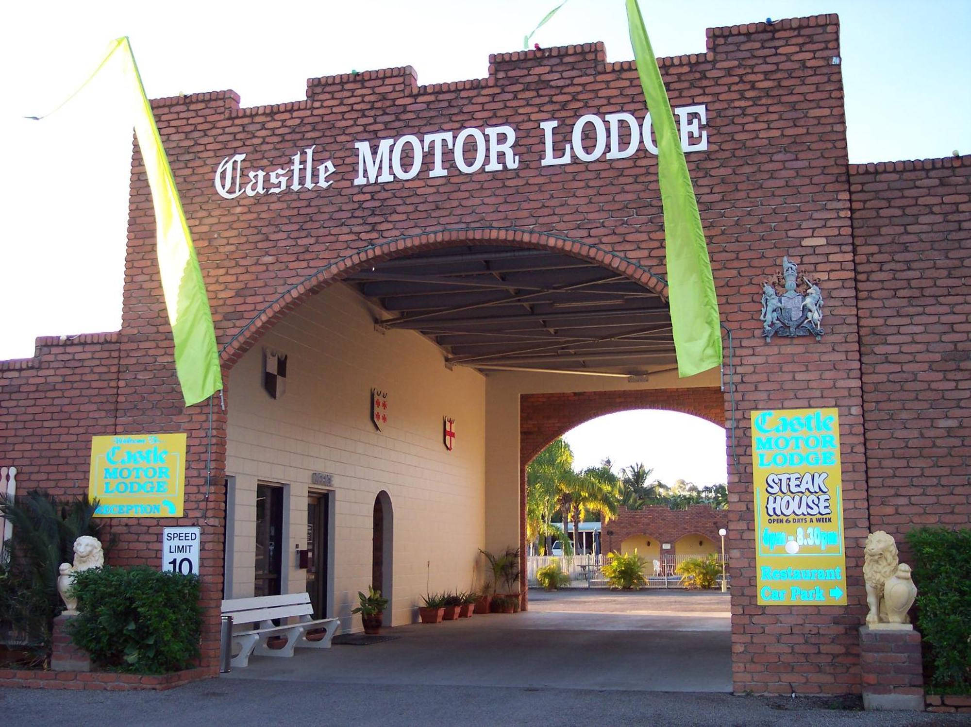 Castle Motor Lodge ボーエン エクステリア 写真