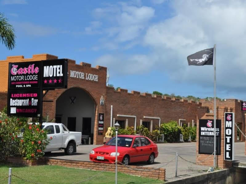 Castle Motor Lodge ボーエン エクステリア 写真